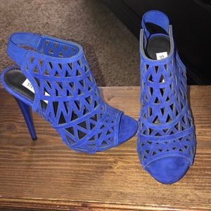 Steve Madden size 7. Brand new.